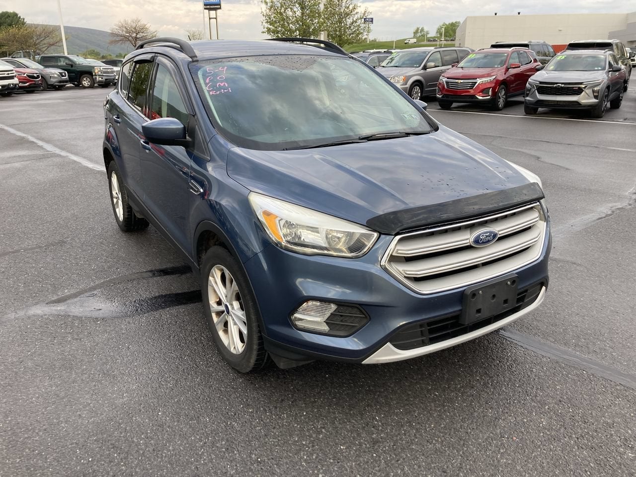 2018 Ford Escape SE in Other — front three-quarter view