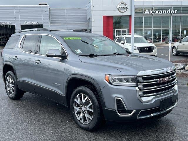 2021 GMC Acadia AWD SLE in Satin Steel Metallic — front three-quarter view